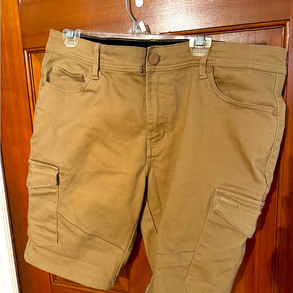 Marc Asher Men’s Cargo Shorts